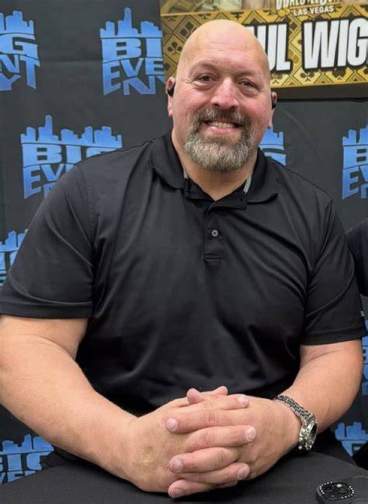 10 Pictures Of Big Show Like You've Never Seen Him Before