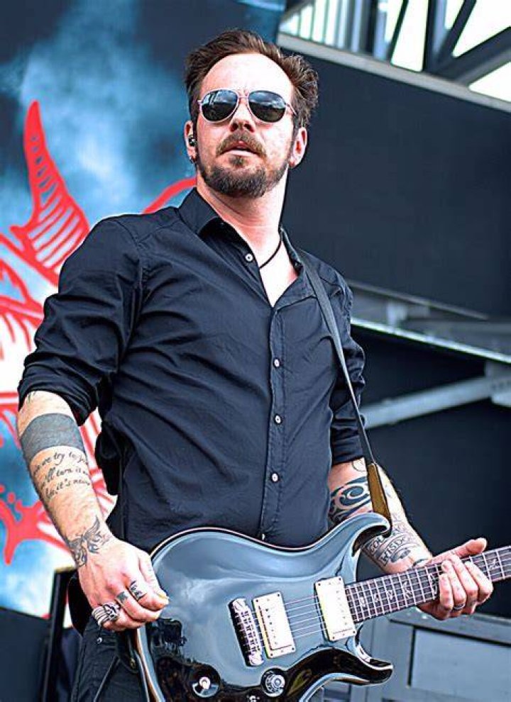 Adam Gontier Age Net Worth Bio Wiki Wife Weight Kids 2023 The Images