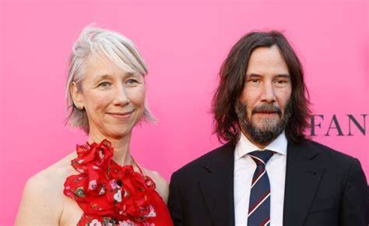 Alexandra Grant And Keanu Reeves' Private World Unveiled
