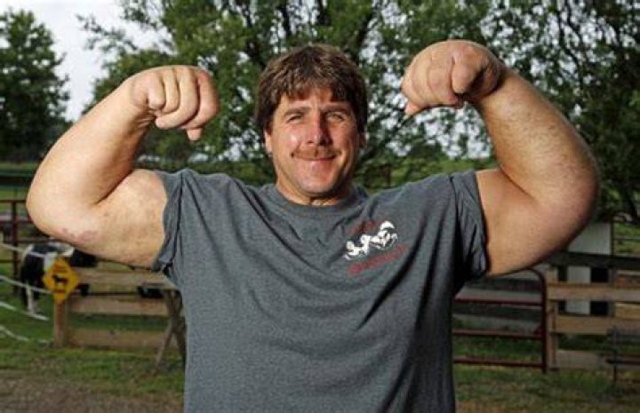 Armwrestling champion Jeff Dabe has monstrous hands and 19 inch forearms