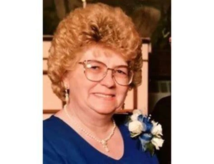 Barbara M. Wenker Obituary 2023 Lind Family Funeral Home