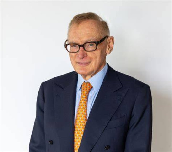 Bob Carr woke up and chose chaos. r/AusMemes