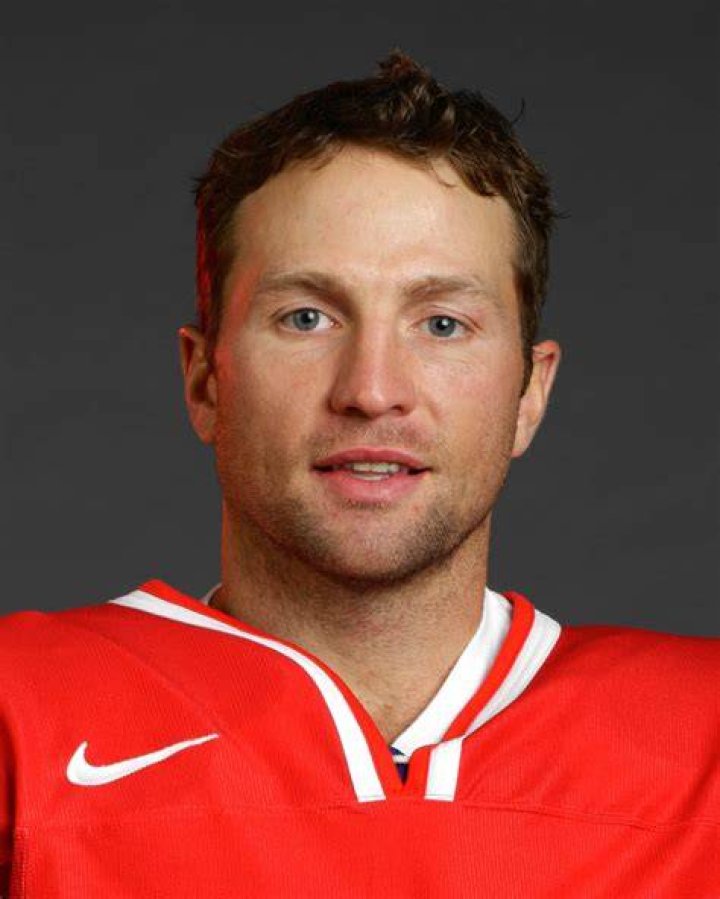 Brenden Morrow's wife Anne Marie Carbonneau (bio, wiki, photos)