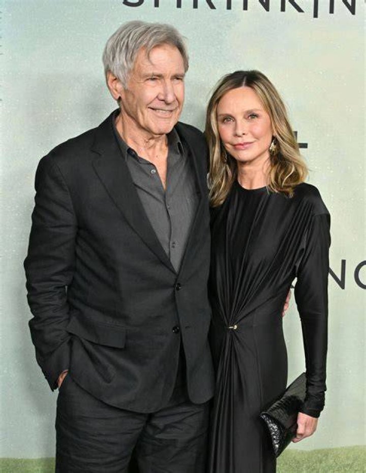 Calista Flockhart – Bio, Age, Son, Net Worth, Facts About Harrison Ford Wife