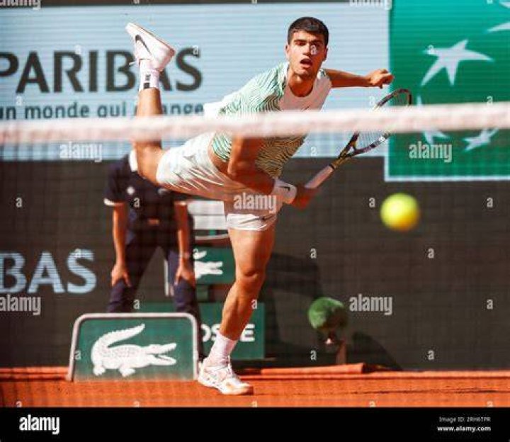 Carlos Alcaraz in action
