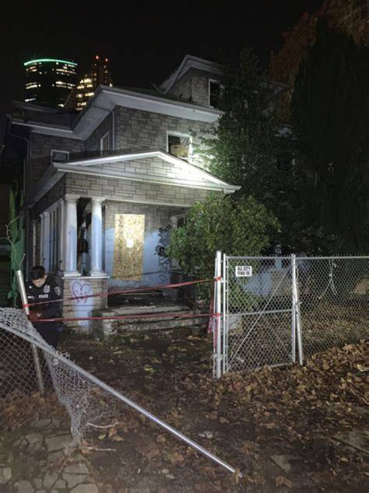 Dead body found at Seattle's Pier 66 identified and investigated as