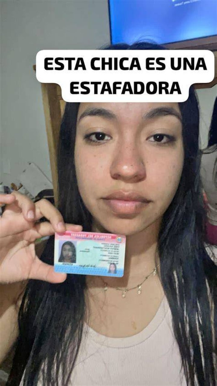 Esta chica es albañil y una sensación en su OnlyFans