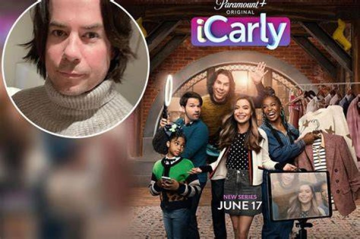 Exploring The Family Of The ICarly Star