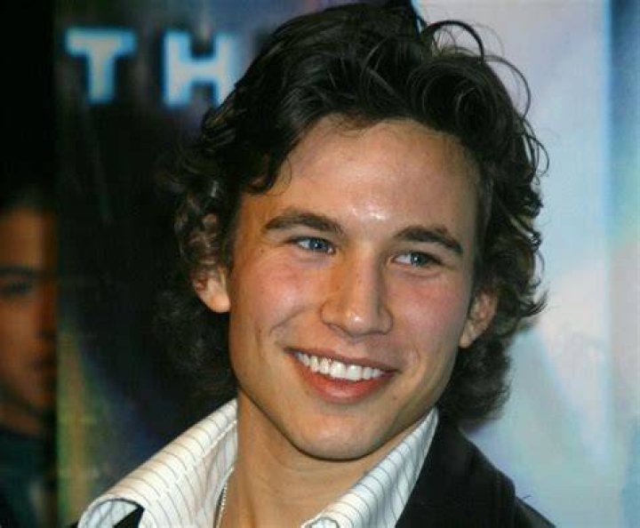 Fame Jonathan Davenport net worth and salary estimation Feb