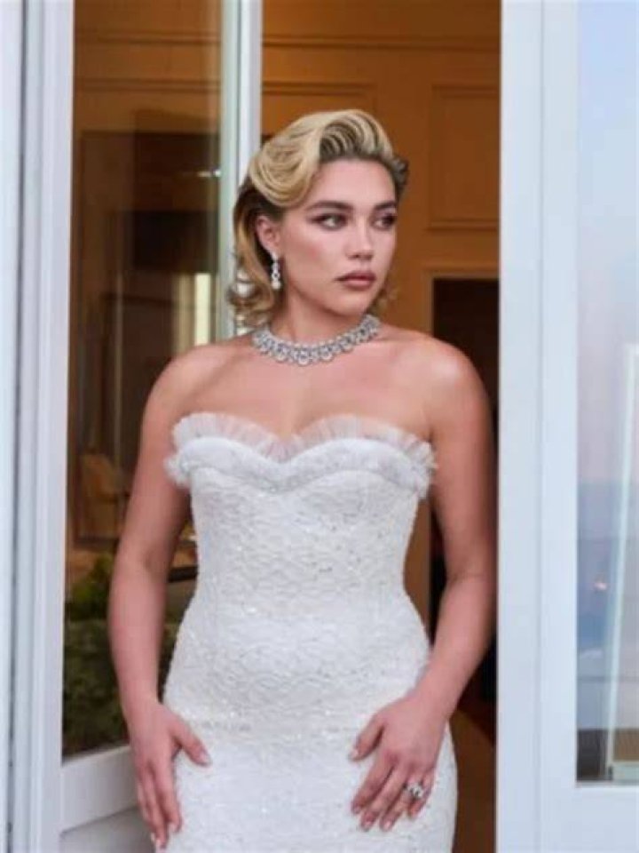 Florence Pugh Age, Height, Biography, Husband, Affairs, Family & More