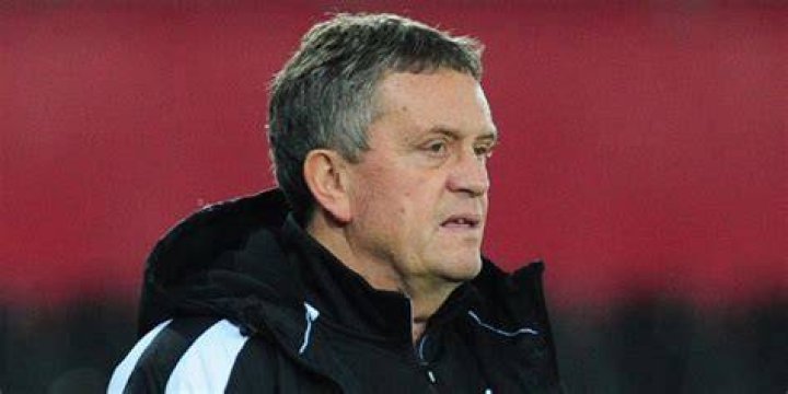 Gary Richards urges Swansea City U23s to learn defensive lessons Swansea