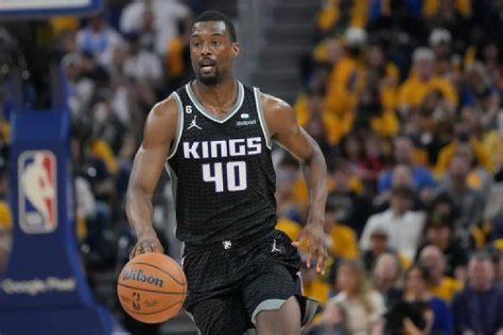 Harrison Barnes to stay at Sacramento Kings for three more years