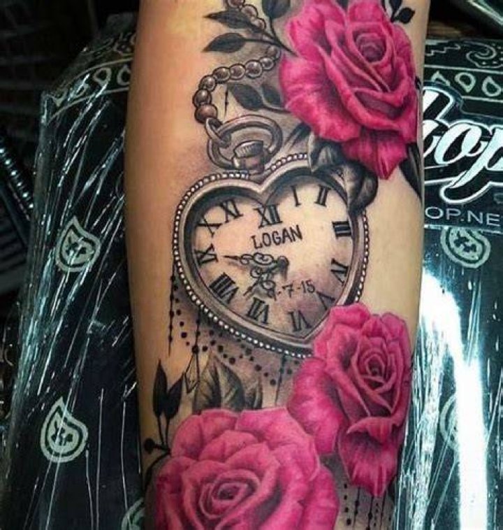 Heart clock pink roses tattoo butterfly Tatuaje reloj y rosa