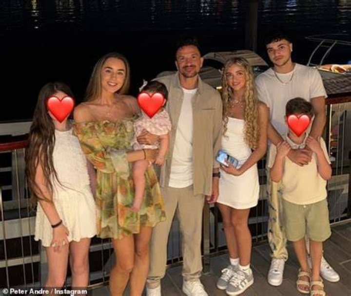 How Many Kids Does Peter Dinklage Have? POPSUGAR Family