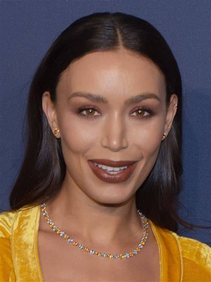 Ilfenesh Hadera Actress Biography, Wiki, Net Worth, Partner, Film Career