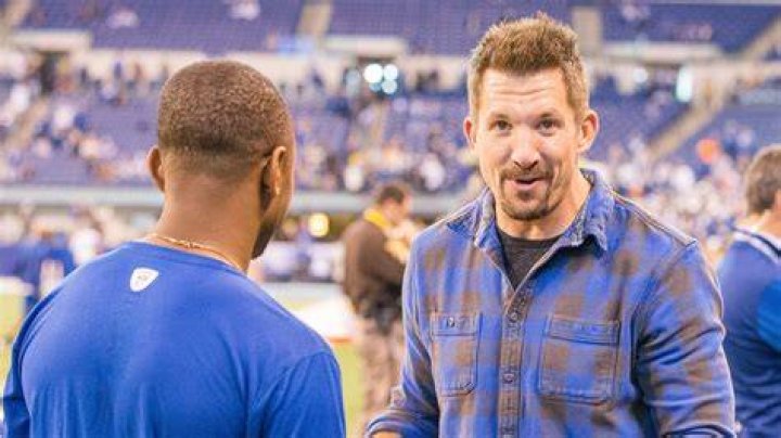 Is Dallas Clark related to Caitlin Clark
