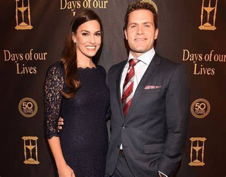 Kyle Brandt & Loving Wife Find Out His Net Worth & New Show At Age 39