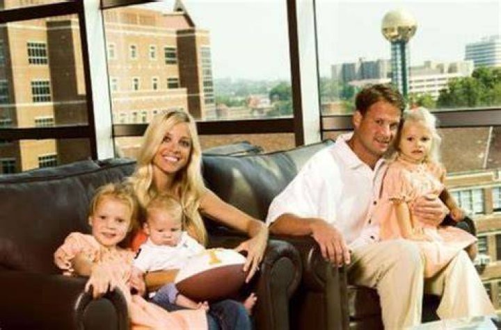 Layla Kiffin Wiki, Age (Lane Kiffin’s Ex-Wife) Biography, Family, Facts 4 Layla Kiffin height and weight