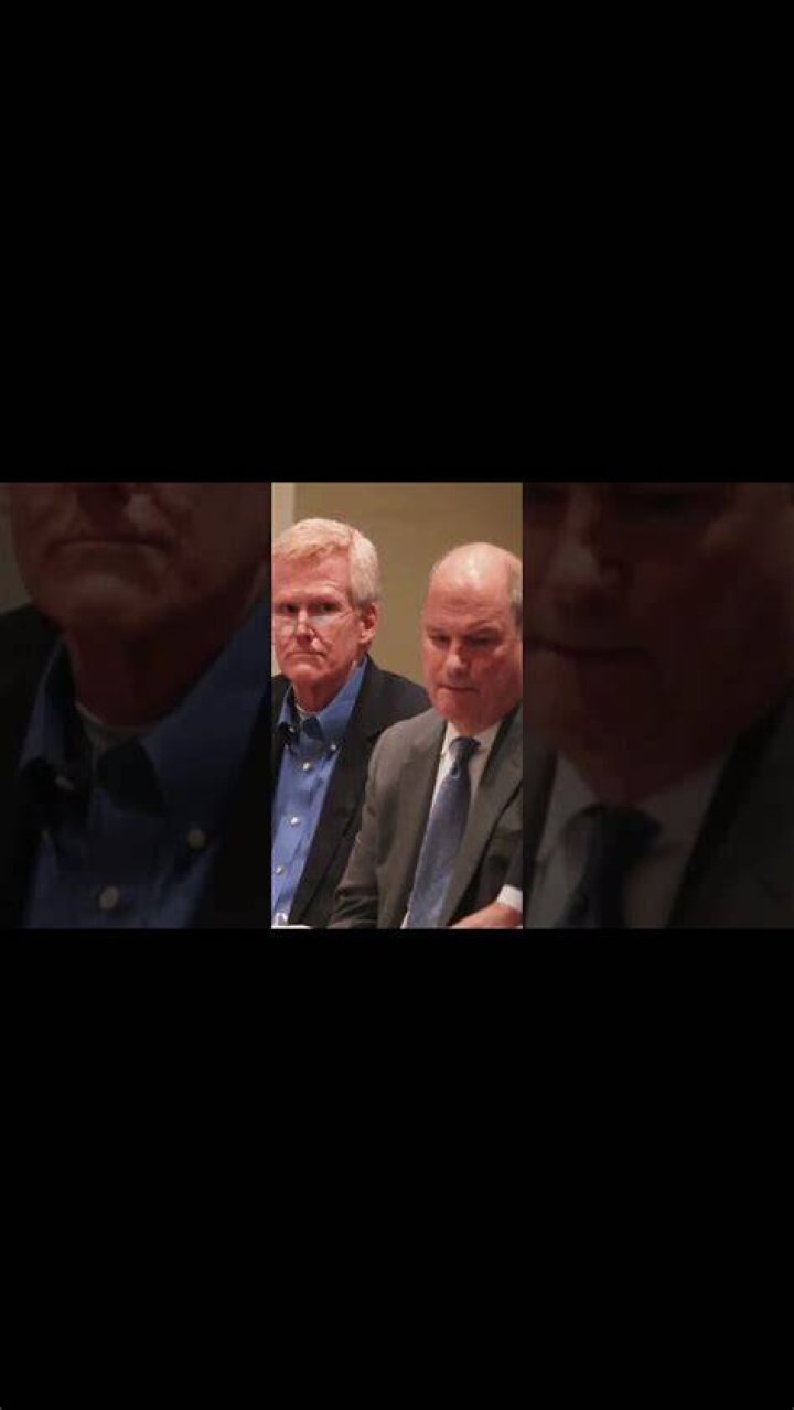 Leaked Phone Call Between Alex Murdaugh And His Attorney (Listen Full