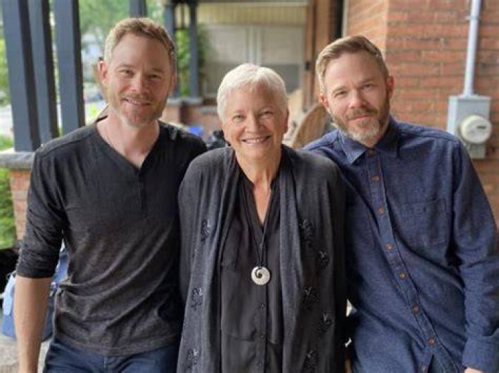 Lisa Campbell, Shawn Ashmore, Diane Neal, Fox Tv Shows, James Purefoy