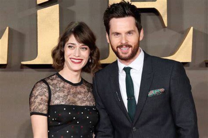 Lizzy Caplan Marries Tom Riley in Italy &mdash; See Their Adorable Wedding Photo!