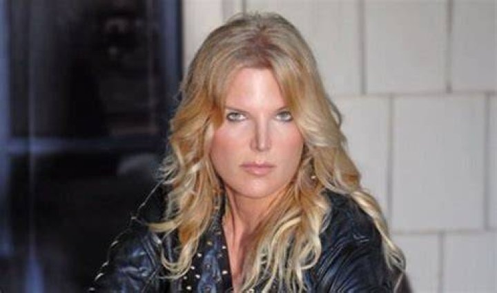 Louise Stratten Age, Biography, Height, Net Worth, Family & Facts