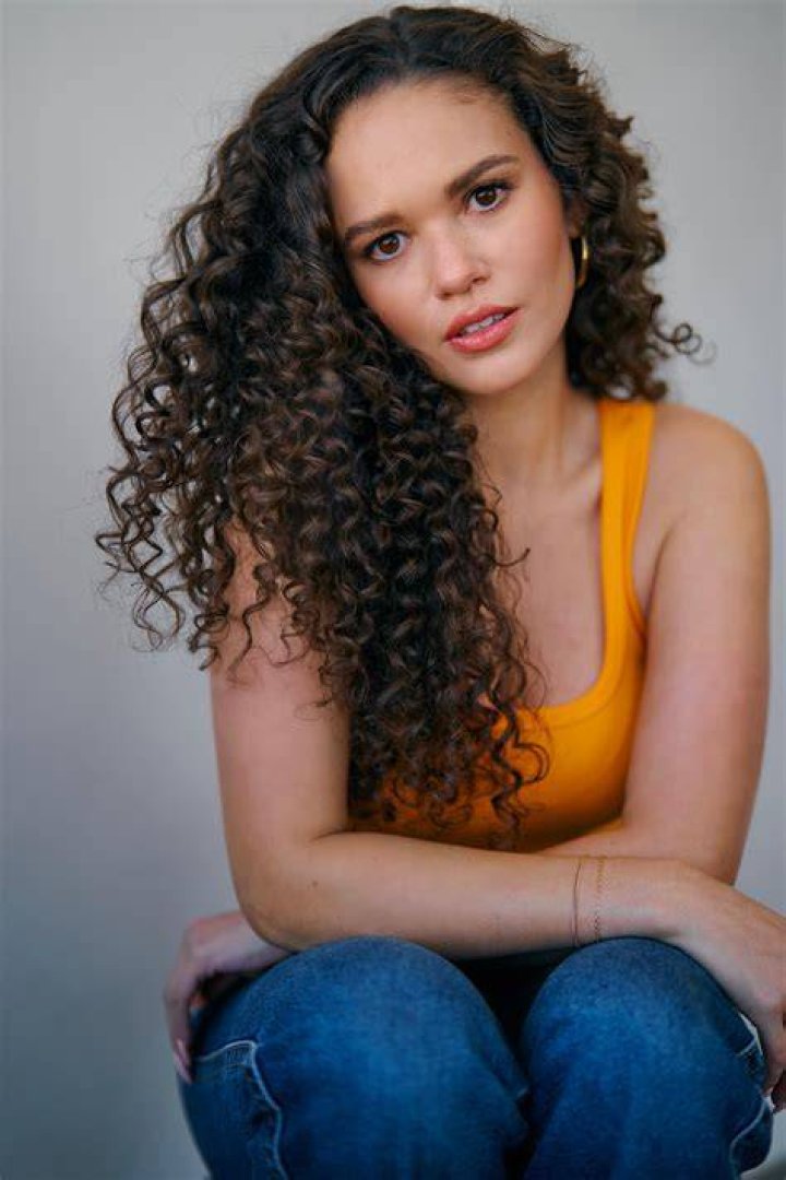 Madison Pettis Bio, Affair, Single, Net Worth, Ethnicity, Age, wiki