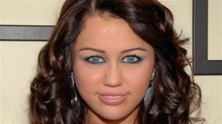 People with Blue Eyes Miley Cyrus' Blue Eyes Know Your Meme
