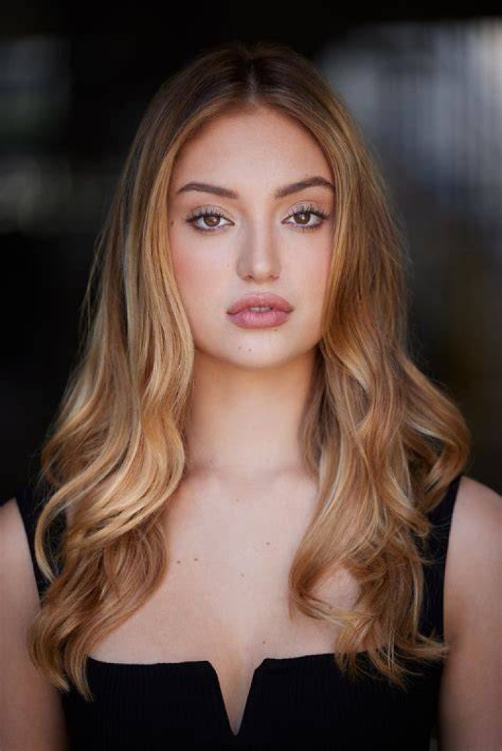 Picture of Bella Podaras
