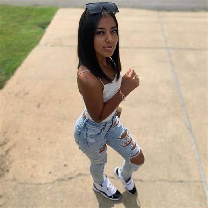 Realmena
