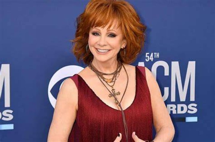 Reba McEntire Net Worth 2020, Bio, Age, Son, Children