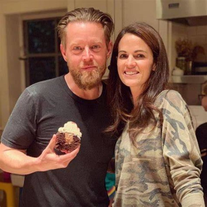 Richard Blais 2024 Wife, net worth, tattoos, smoking & body facts Taddlr