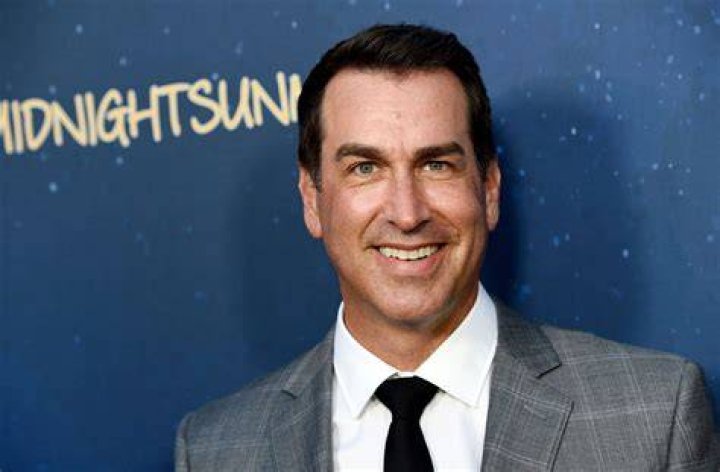 rob riggle net worth Utility Perceptions