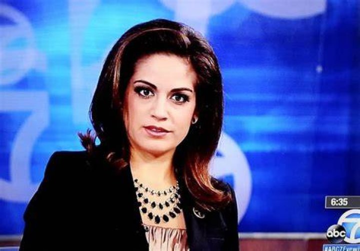 Rudabeh Shahbazi Wiki, Age, Height, Mother, Husband, Salary, Net Worth