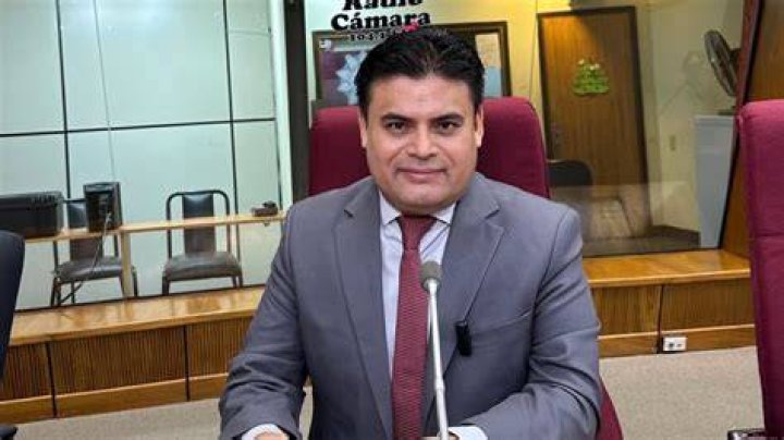 Santiago P&eacute;rez dice que el informe de la Fiscal&iacute;a "marca un hito"