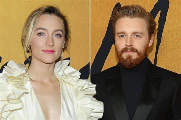 Saoirse Ronan dating 'Mary Queen of Scots' costar Jack Lowden