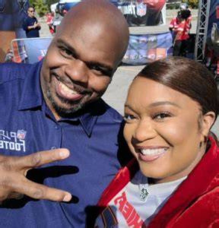 Sunny Anderson Meet her Parents, Family, Ethnicity, Career, Recipe