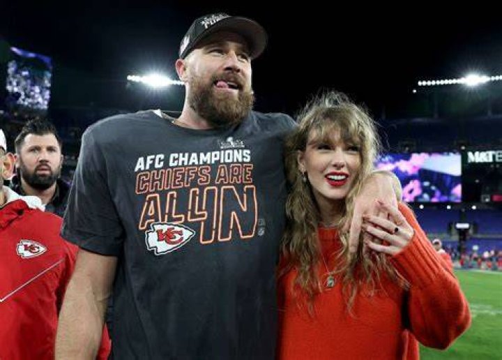 The best Taylor SwiftTravis Kelce memes (poor Brittany Mahomes