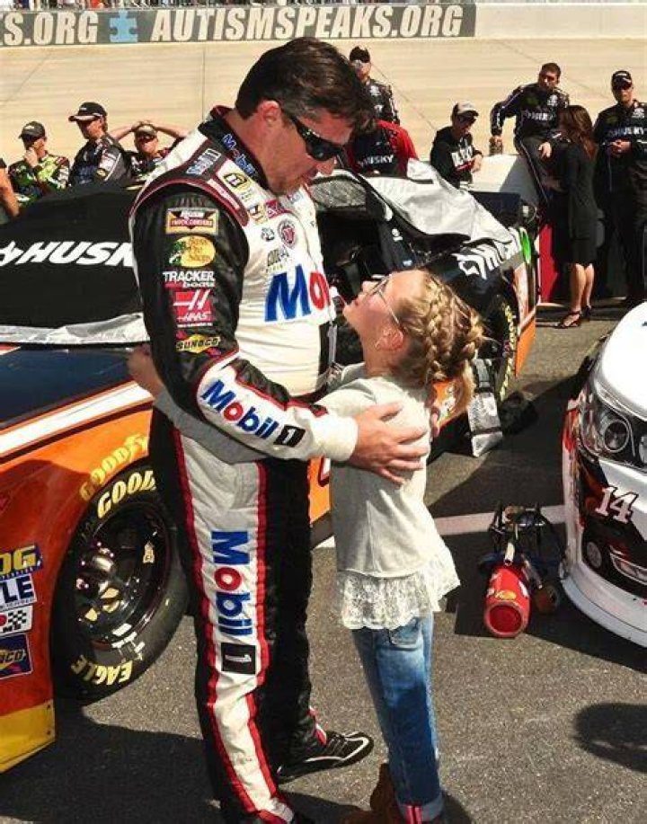 Tony Stewart Daughter Does Tony Stewart Have Any Children? TRAN HUNG