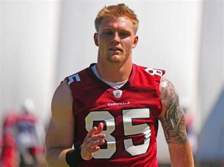 Trey Mcbride Net Worth 2022, Salary, Parents, Family, Wife Kind Info