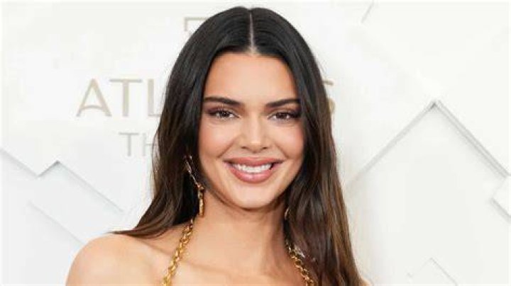 Unlocking The Secrets To Kendall Jenner's Weight Journey