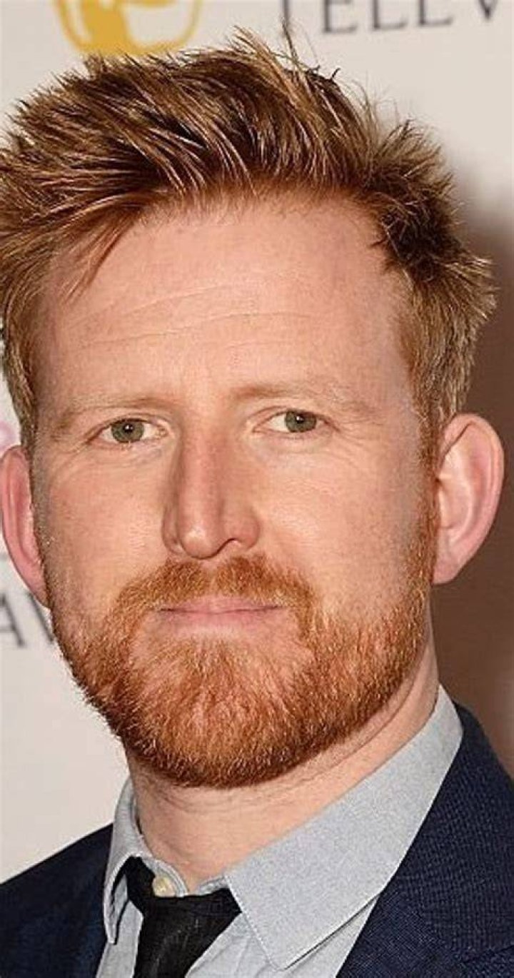 Unveiling Tom Goodman-Hill's Height And Weight: Surprising Insights