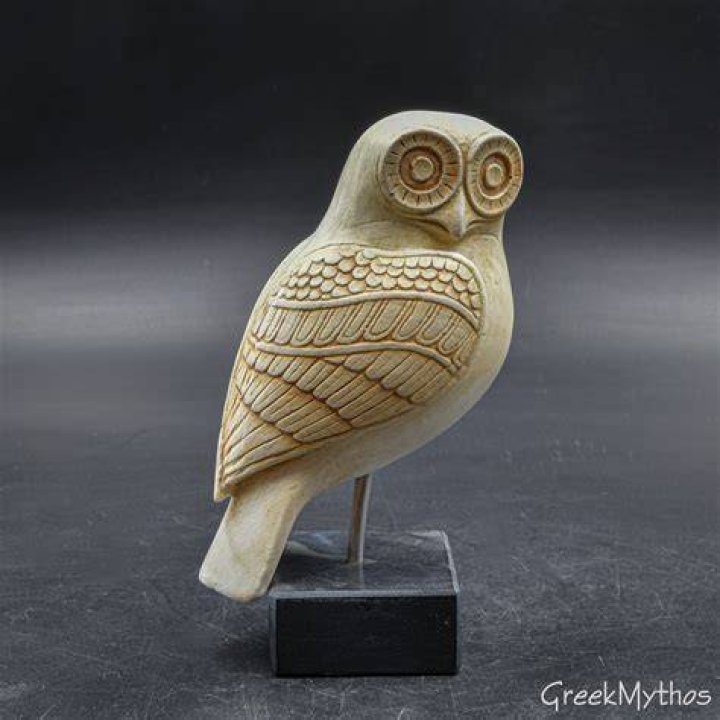 White Owls in the Ancient World