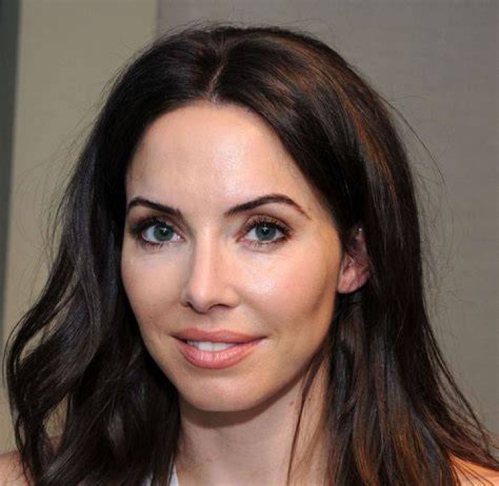 Whitney Cummings Nose Job Plastic Surgery Before and After Celebie