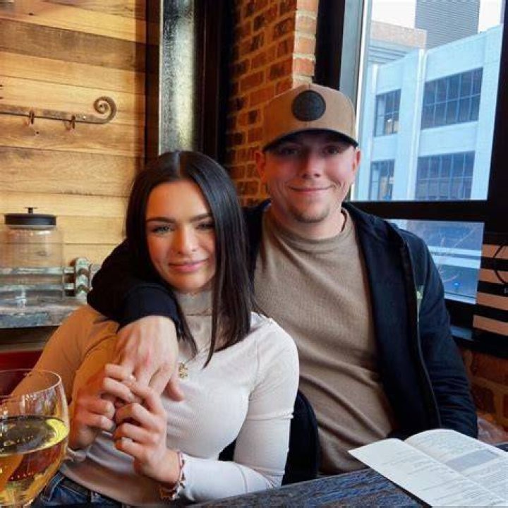 Who Is Kaitlyn Moriarty (Tyler Erb Girlfriend)? Meet Gateway Dirt Race