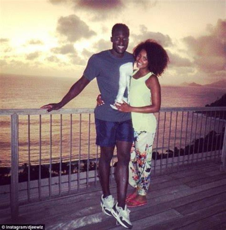 Who is Romelu Lukaku Girlfriend? Is he married?