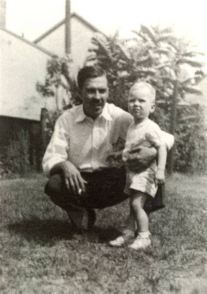 Who was Ted Turner father Robert Edward Turner II? Wiki, age