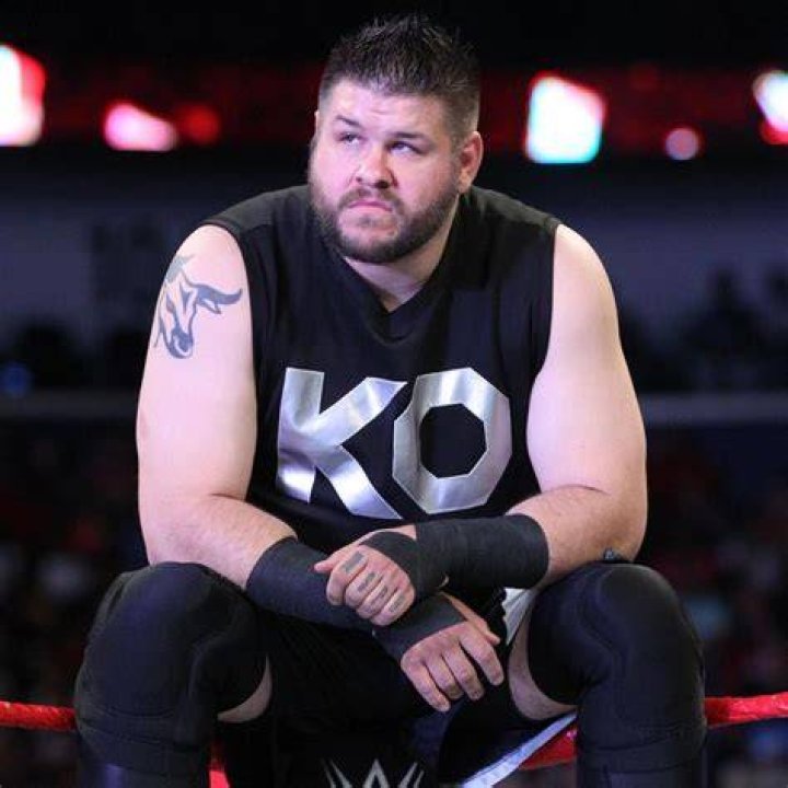 WWE Superstar Kevin Owens and his wife Karina Steen WWE wwecouples 