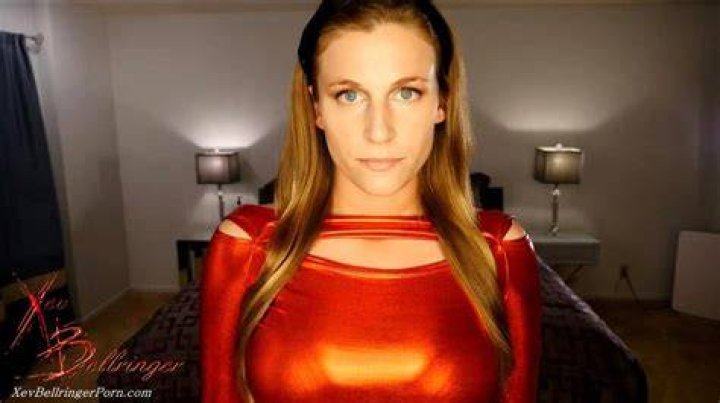 Xev Bellringer&rsquo;s Secret Photos and Videos Only for Loyal Fan